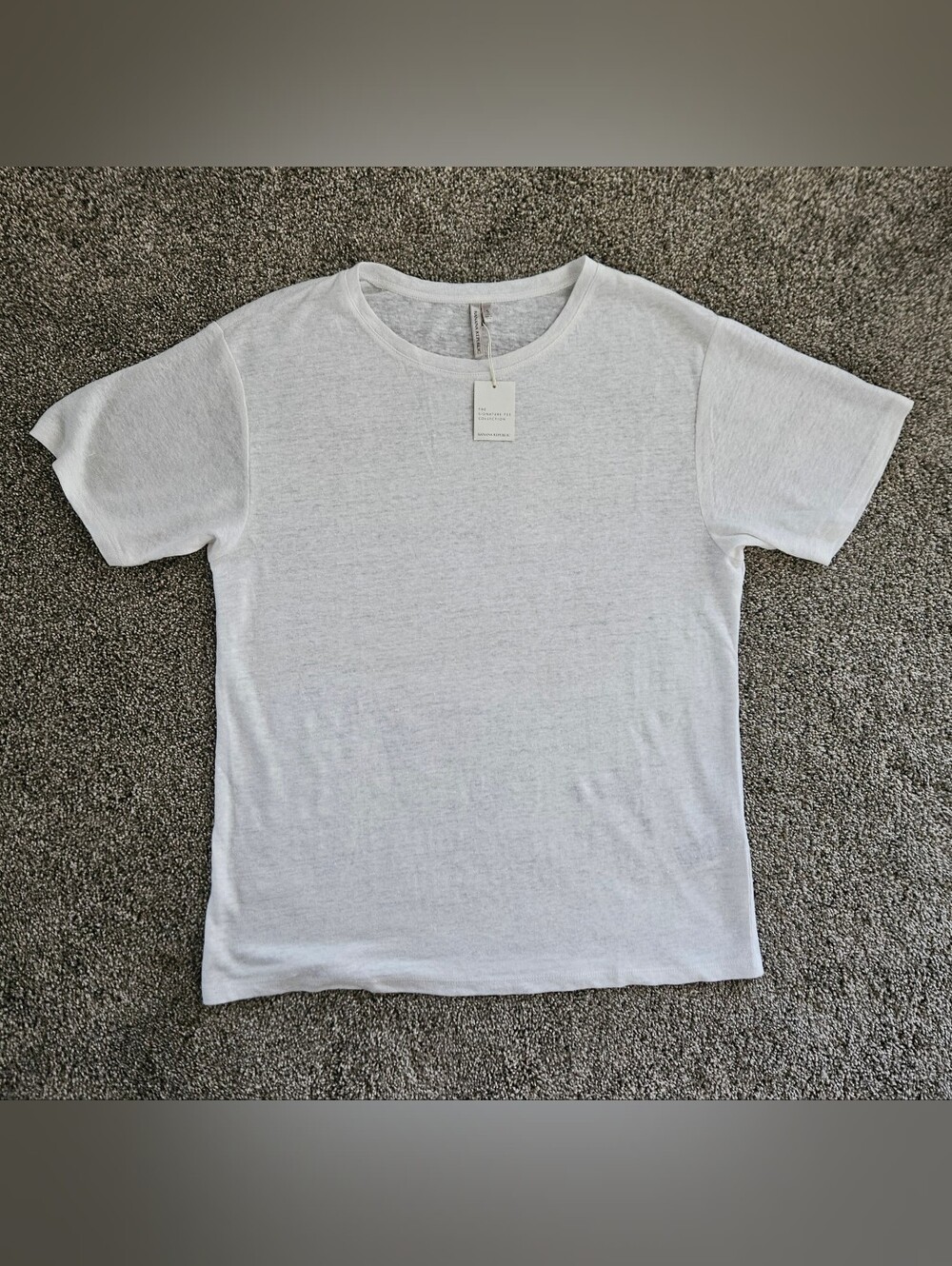 Banana Republic 100% Linen The Signature Tee Shirt S